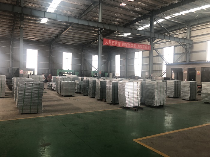 油田鋼格柵板.jpg 油田鋼格柵板.jpg